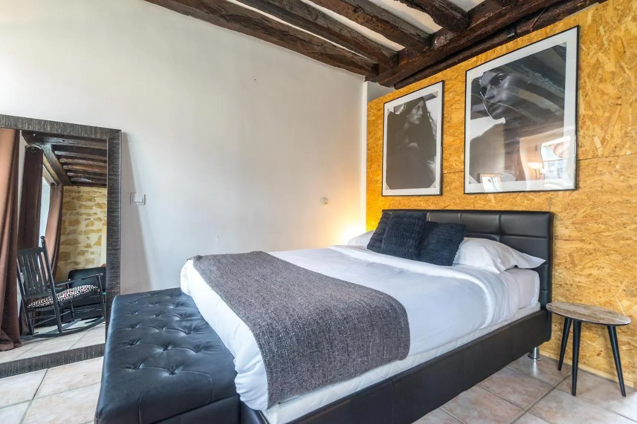 Marais Rosiers Loft - Menage Pro, Climatisation, Wifi
